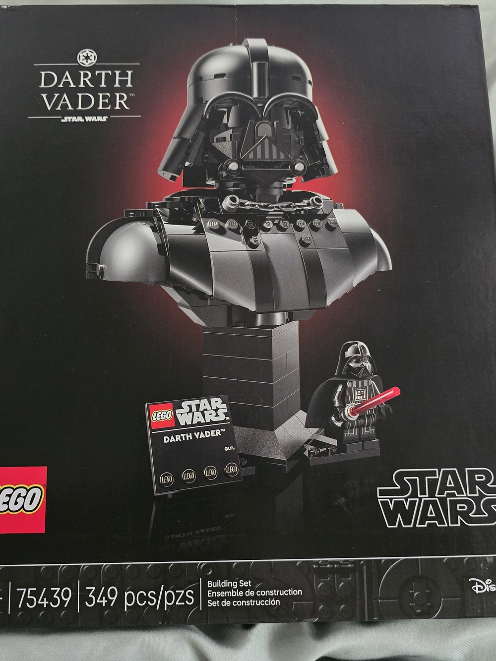 LEGO Star Wars Darth Vader Bust Building Set - New!